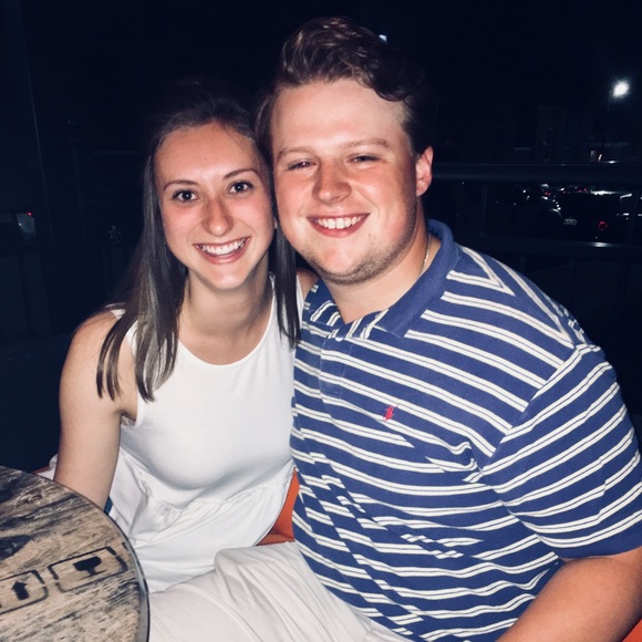 Meet your Posher, Katie - Picture 1 of 1